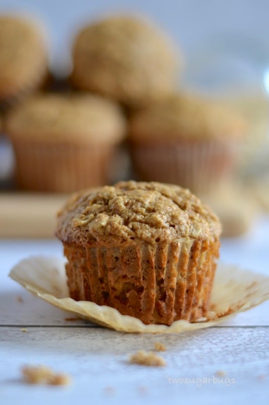 Banana Oat Bran muffins, made healthier with zero refined sugar and packed with oats and bran to keep you full and running through your morning. #twosugarbugs #healthymuffins #banana.