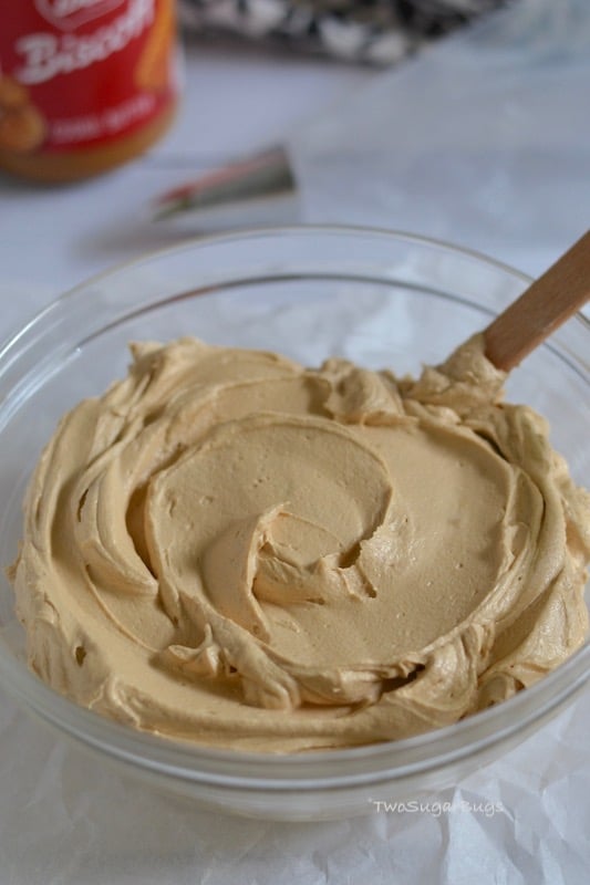 Bowl full of cookie butter frosting