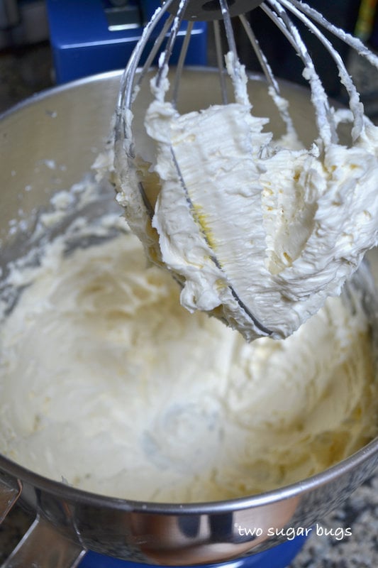 kitchen aid whisk with lemon buttercream