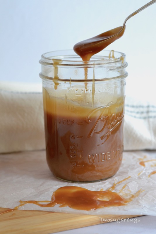 Whiskey Vanilla Caramel Sauce ~ two sugar bugs