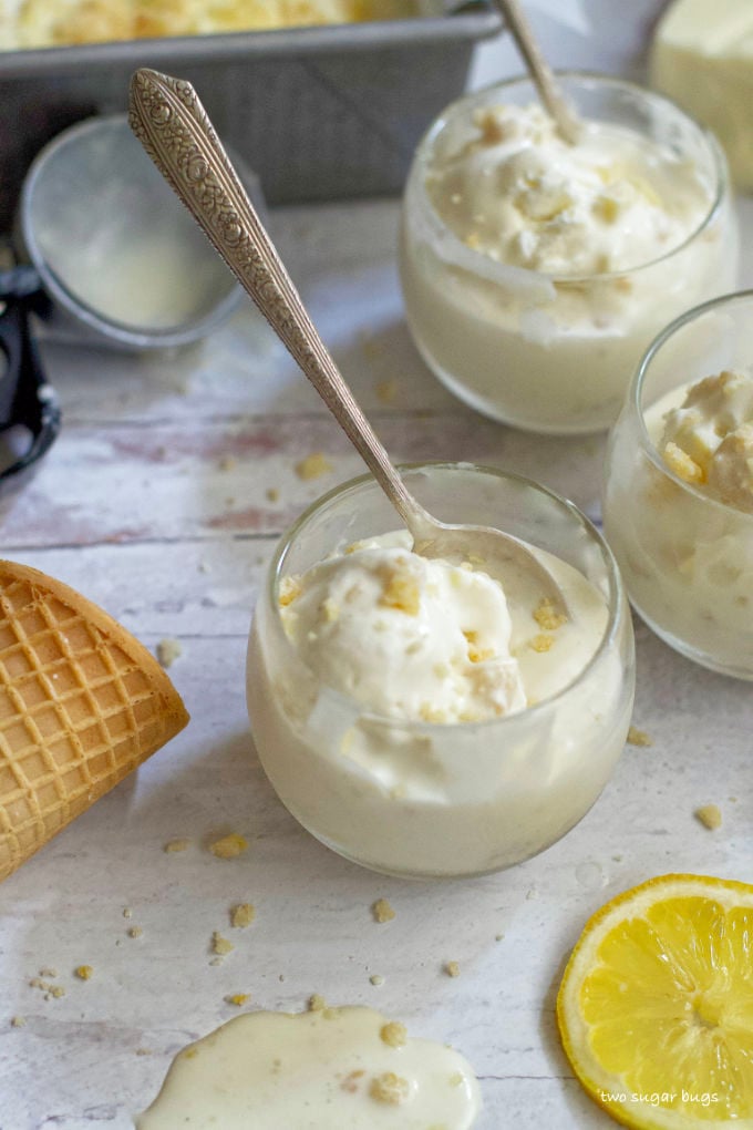 bowl of lemon white chocolate ice cream with a spoon