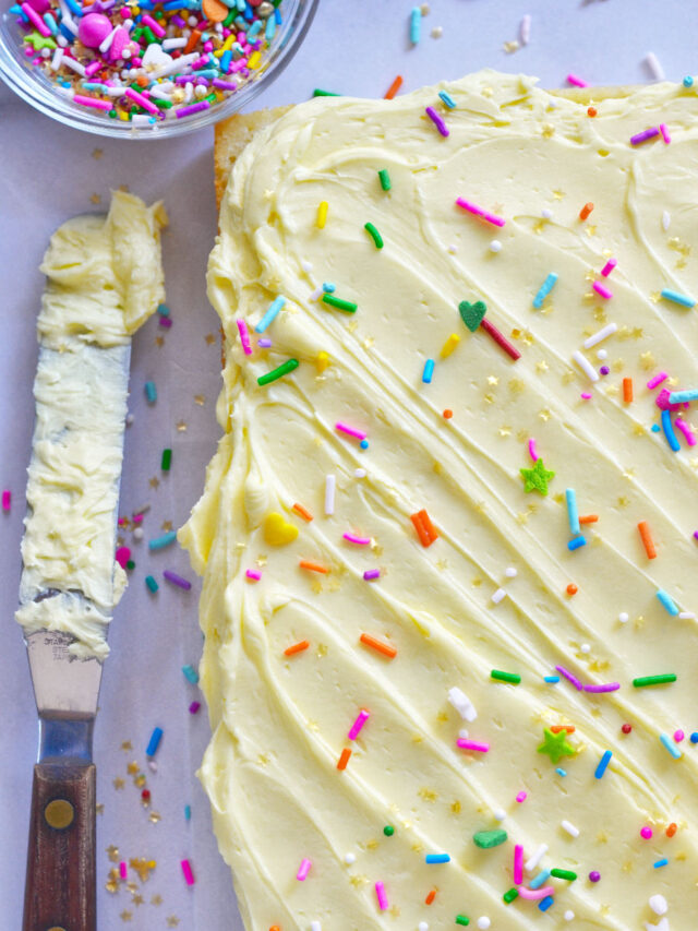 Homemade Vanilla Snack Cake two sugar bugs