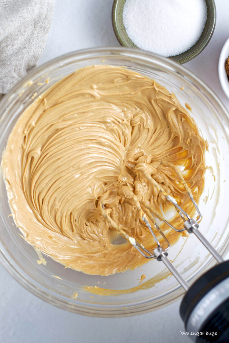 Peanut Butter Thumbprint Cookies {no chill} two sugar bugs