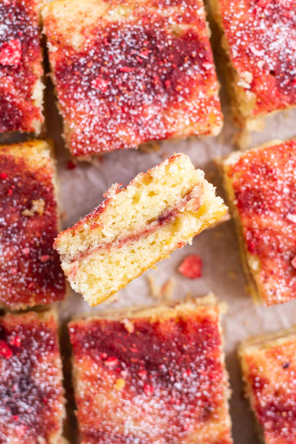 strawberry crumb cake showing strawberry filling