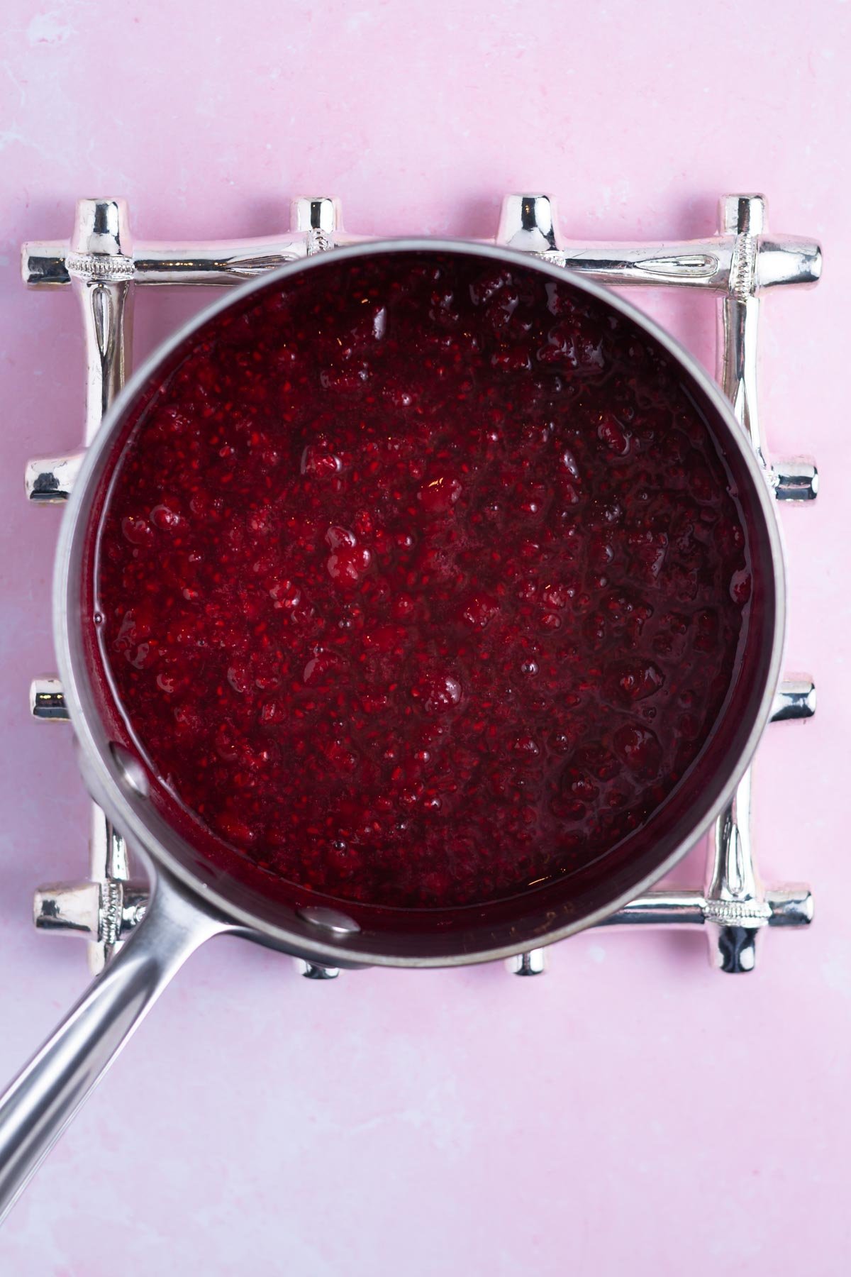 cooked raspberry sauce before pureeing