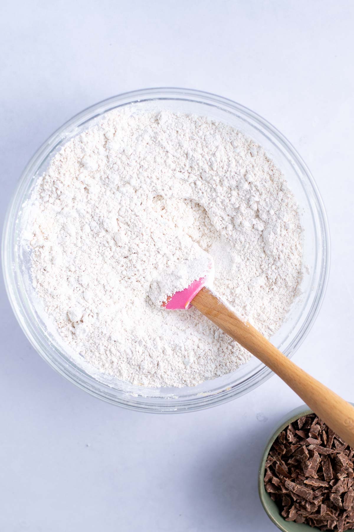 confectioners' sugar and graham crackers mixed together in a bowl