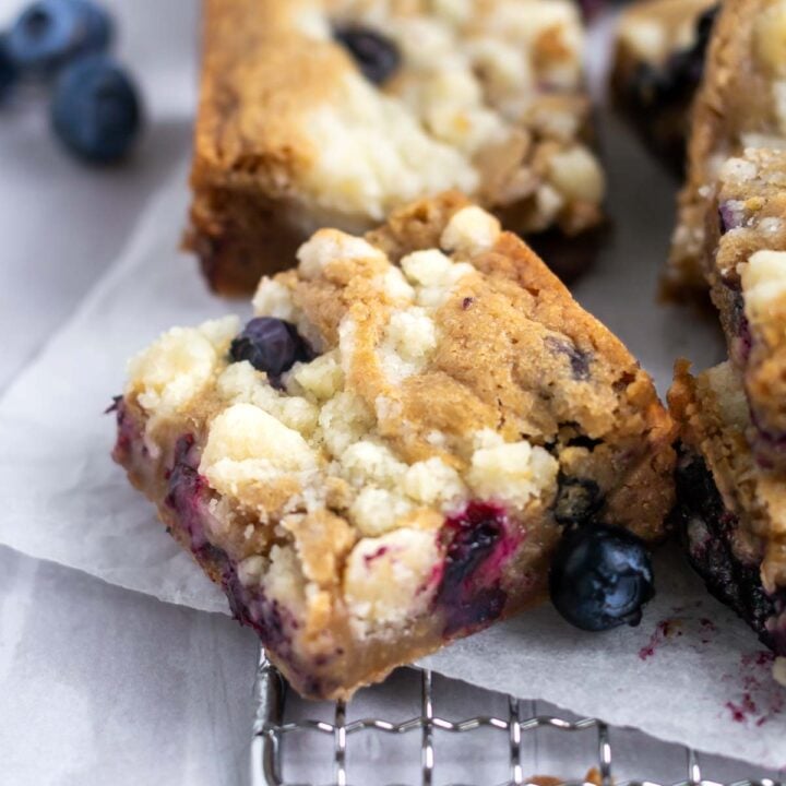 blueberry crumble blondies on a cooling rack