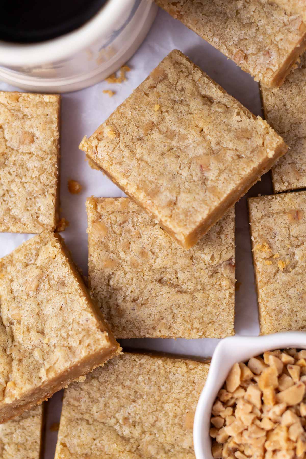 browned butter blondies with coffee and toffee chips