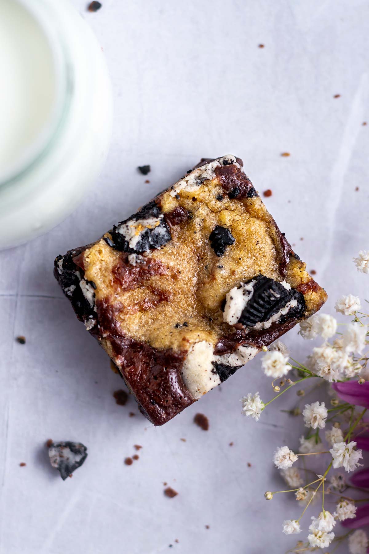 cookie bar with milk and flowers