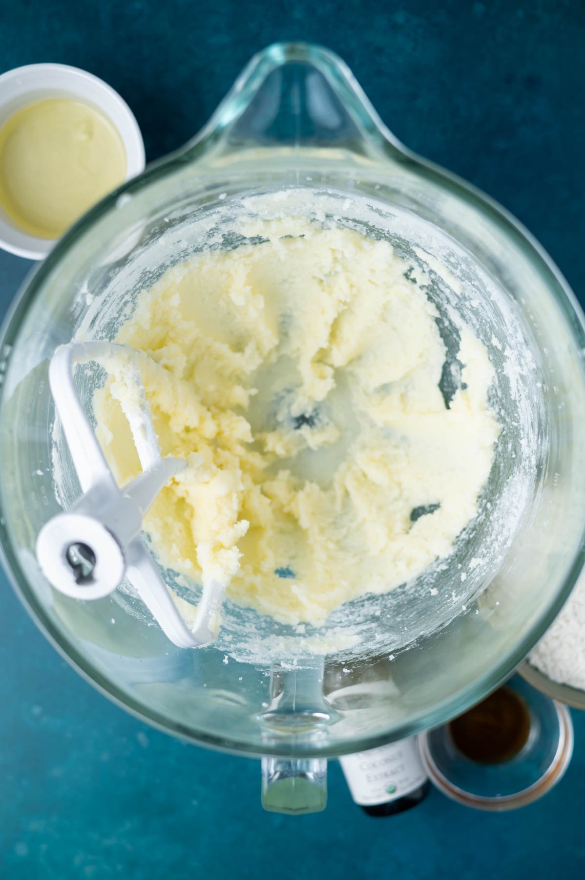 creamed butter, sugar and salt in a mixing bowl