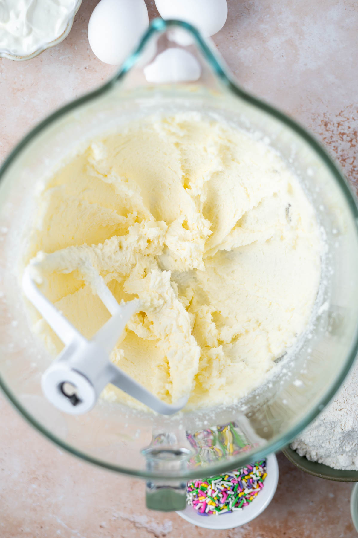 creamed butter, sugar and salt in a mixing bowl