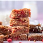 pinterest graphic for cinnamon blondies