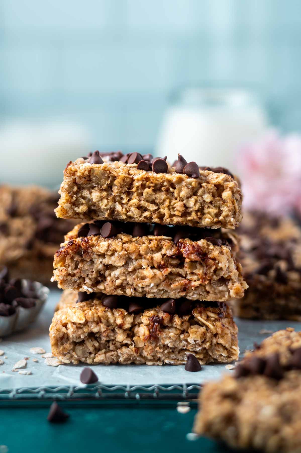 stack of breakfast oat bars